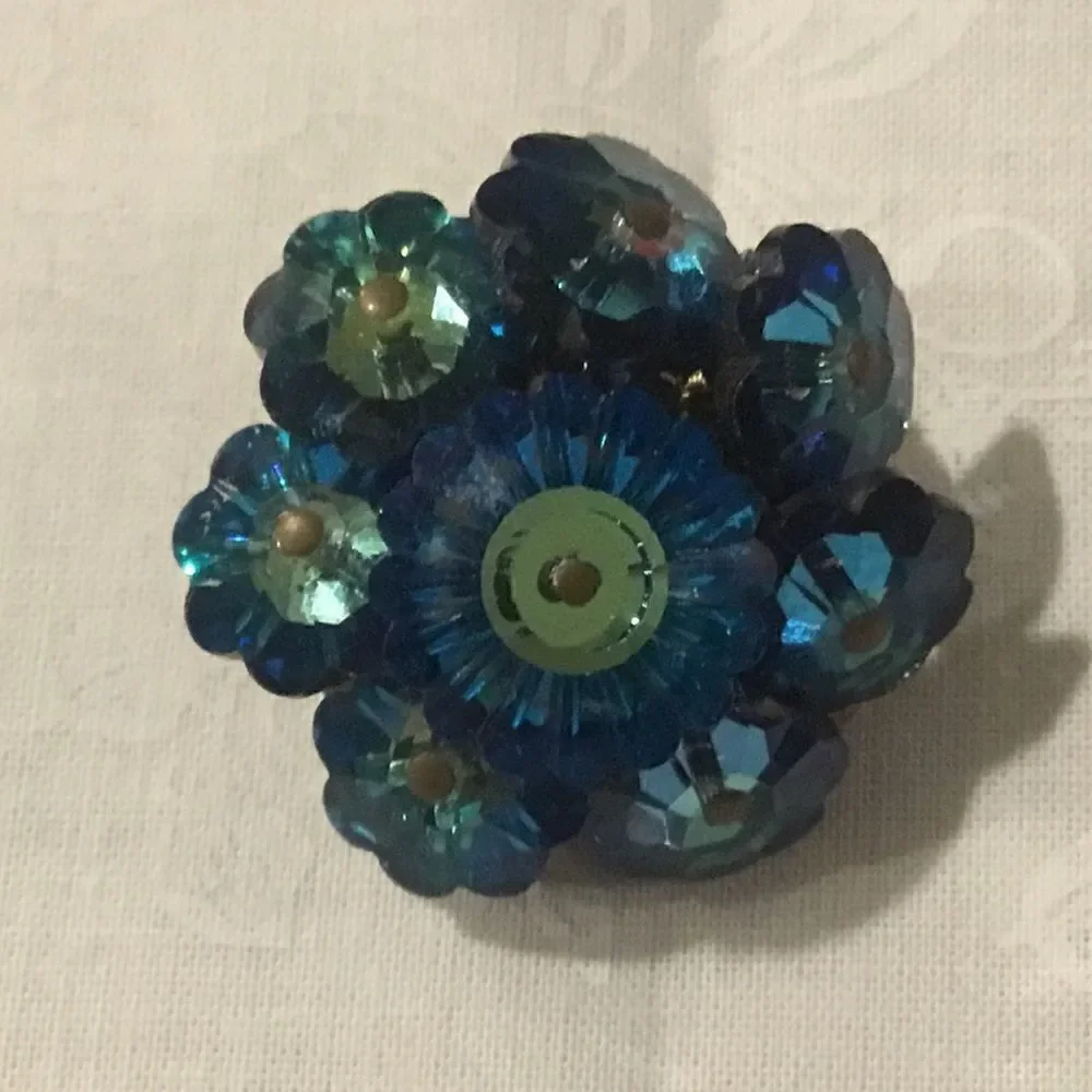 Vintage Bright Blues Sequin Crystal Pin